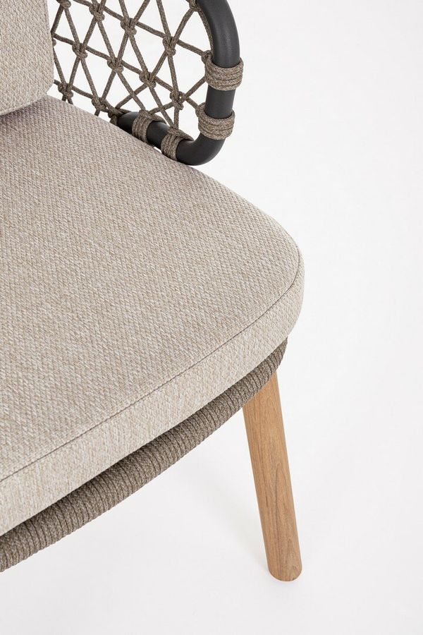 BT LARIA Bézs design Műrattan szék