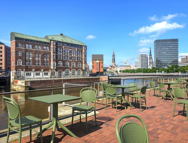 ST MARCEL Zöld modern Műanyag kültéri szék