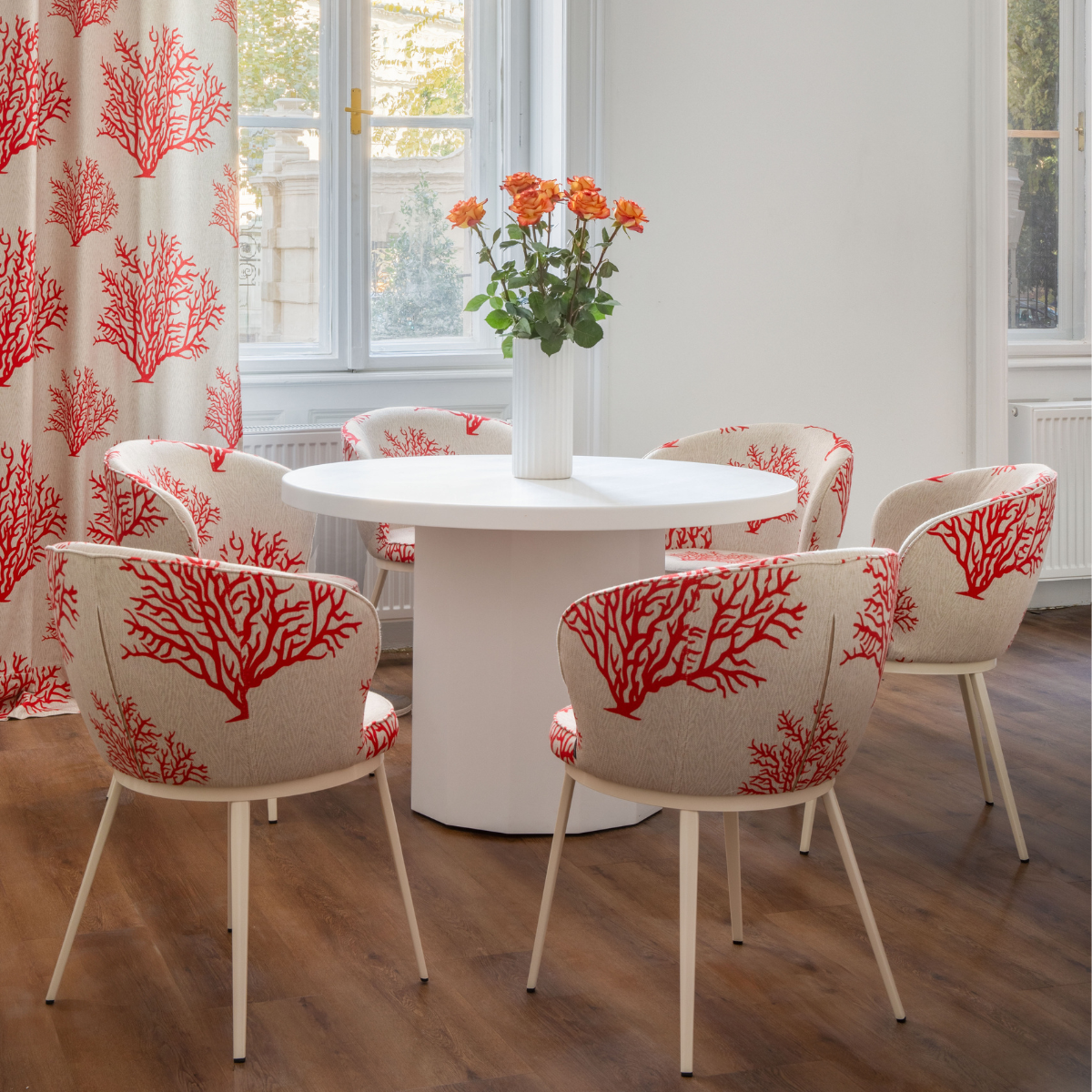DUBLINO BY VARRODESIGN ATTITUDE White design Fixed indoor table