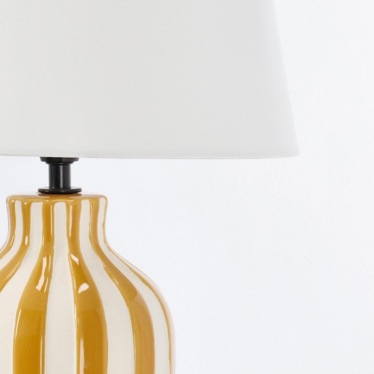 BT  FLORYN  Sárga design Beltéri asztali lámpa