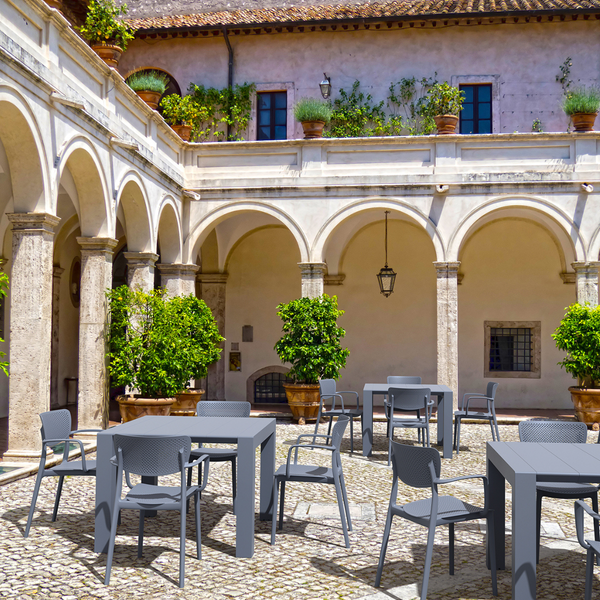 ST LOFT Szürke design Műanyag kültéri szék