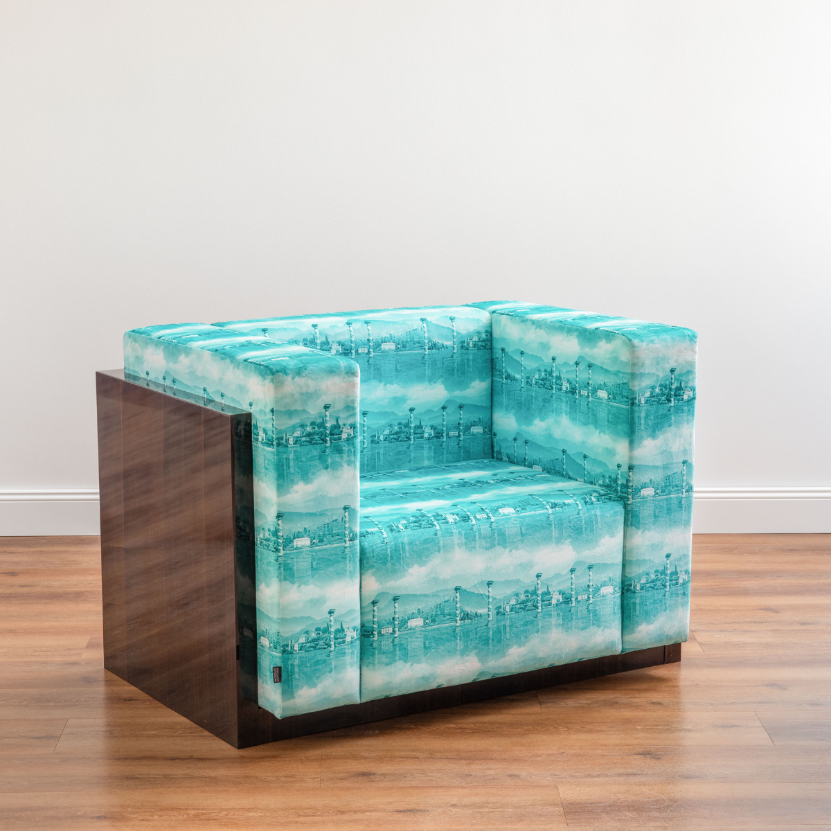 DUBLINO BY VARRODESIGN ESTEBAN CLUB Turquoise design Upholstered indoor armchair