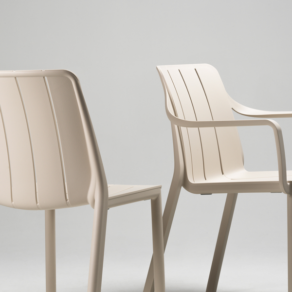 NARDI TIBERINA Bézs design Műanyag kültéri szék